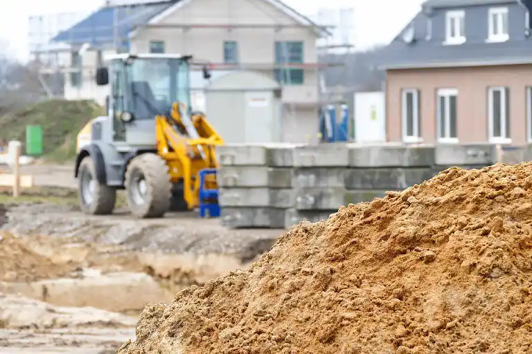 Erdbau Dresden, Baugruben Dresden, Aushubentsorgung Dresden, Baufreimachung Dresden, Geländeregulierung Dresden, Gründungsarbeiten Dresden, Erschließung Dresden